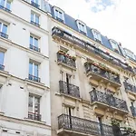 Veeve - Authentic Charm In The 18Th